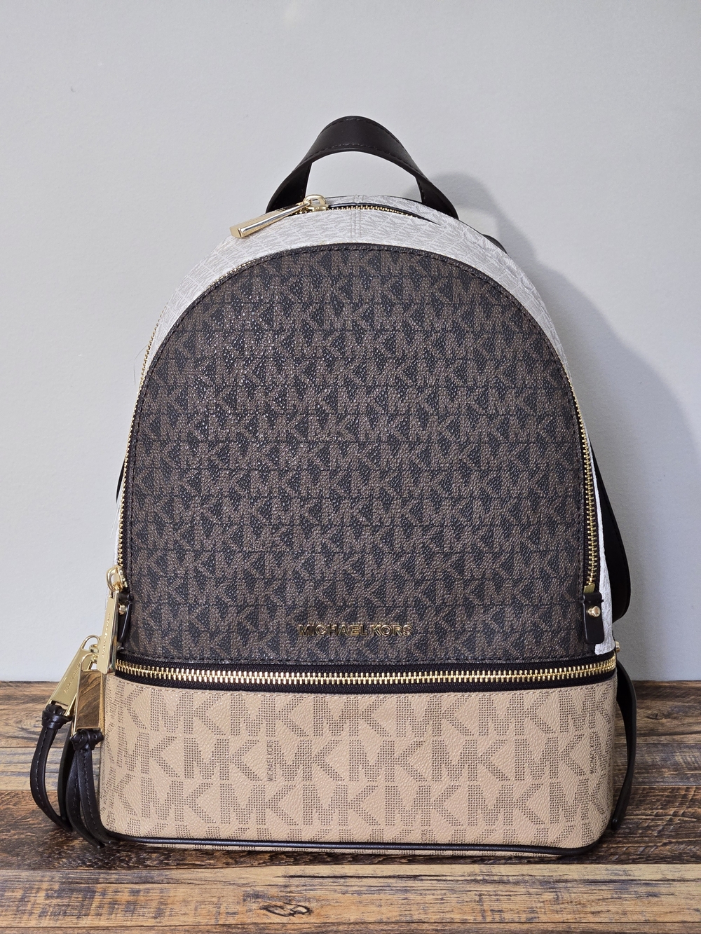 Michael Kors Rhea Backpack In Color-Block - Picture 2 of 7